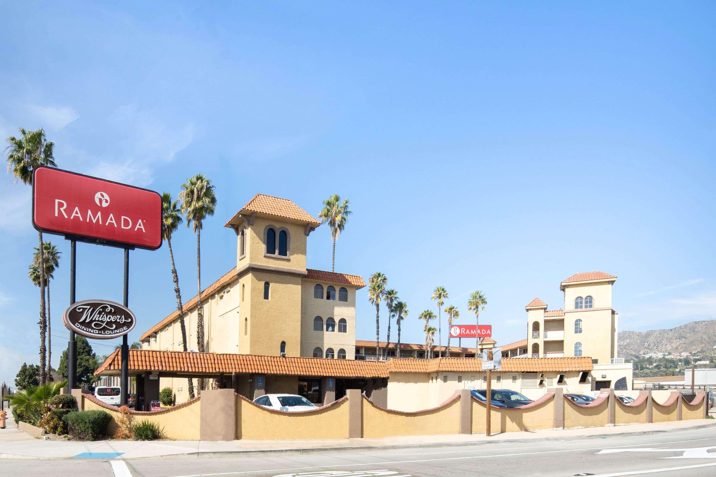 Ramada By Wyndham Burbank Airport Hotell Eksteriør bilde