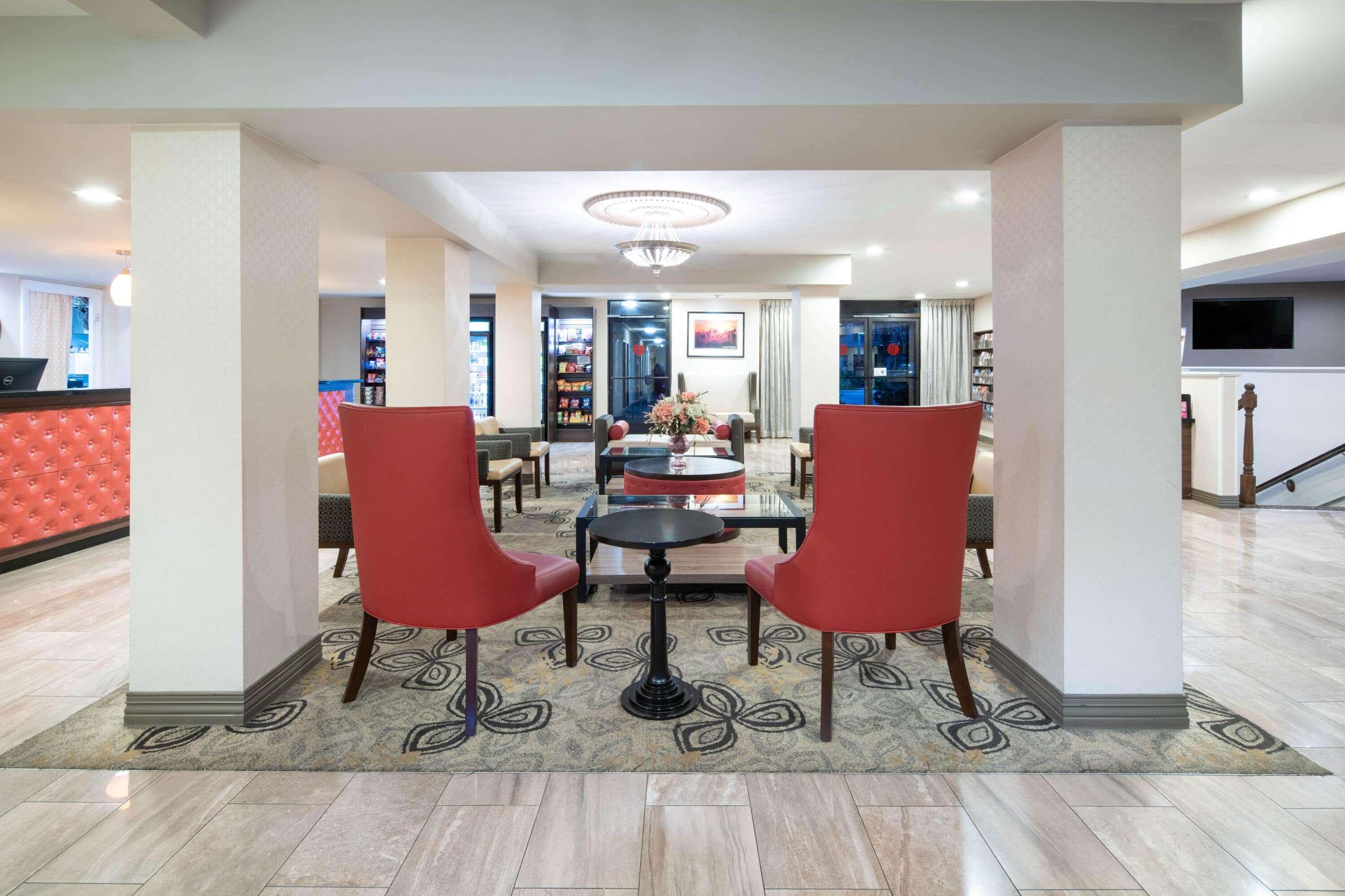 Ramada By Wyndham Burbank Airport Hotell Eksteriør bilde