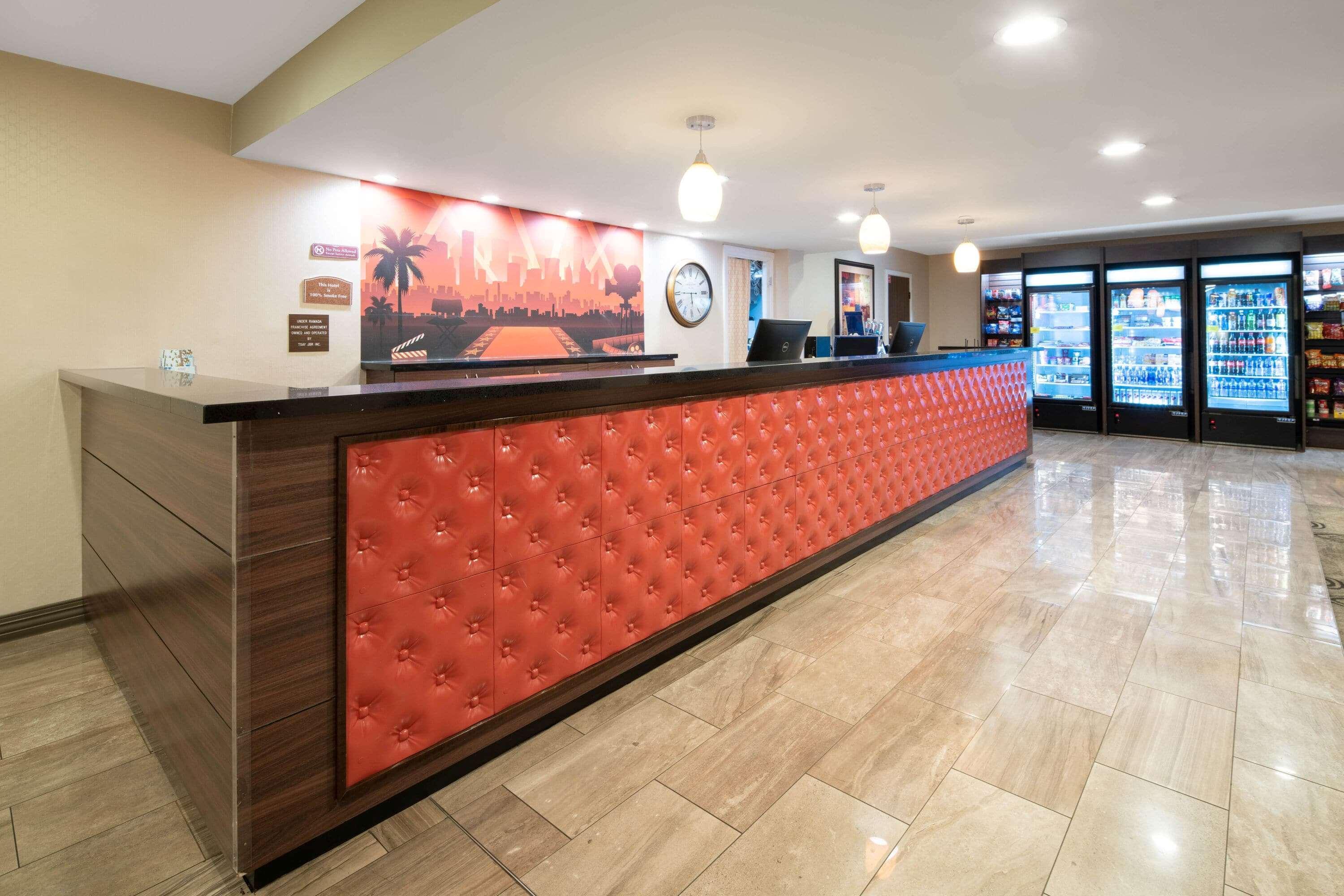 Ramada By Wyndham Burbank Airport Hotell Eksteriør bilde